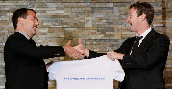Mark Zuckerberg incontra Dmitry Medvedev