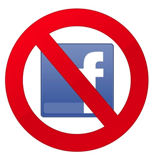Facebook: 10 motivi per chiudere