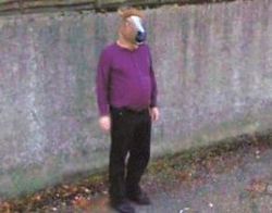 L'uomo cavallo è il nuovo fenomeno virale di Google Street View
