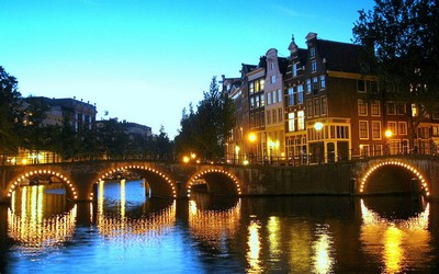 Facebook apre un nuovo ufficio ad Amsterdam 