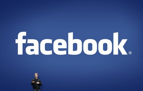 Facebook pulsante Want
