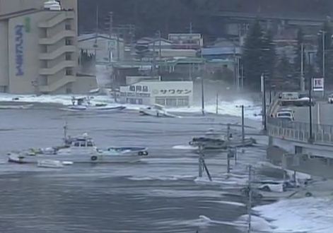 tsunami-giappone