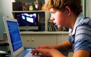 Ragazzo computer