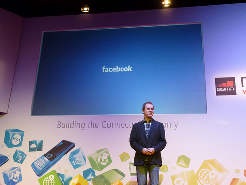 Facebook e gli annunci al Mobile World Congress 2012
