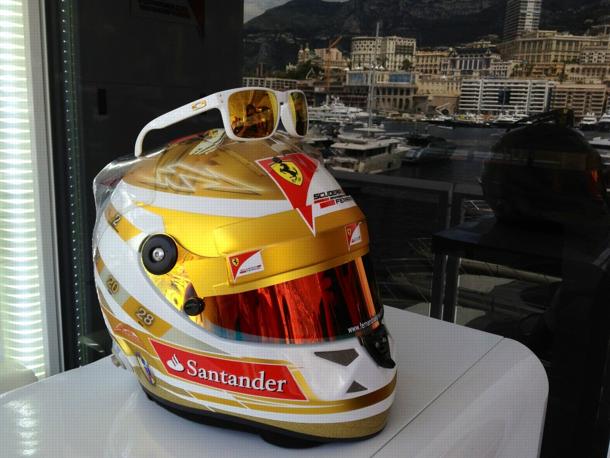 Fernando Alonso: casco in anteprima su Twitter