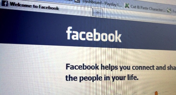 Facebook, disabilitato il riconoscimento facciale per gli utenti europei 