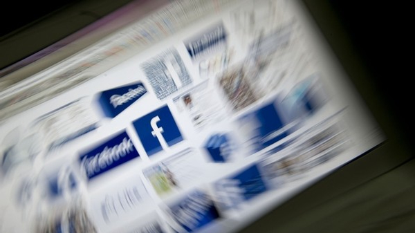 Facebook, i giovani sono sempre meno interessati al social network