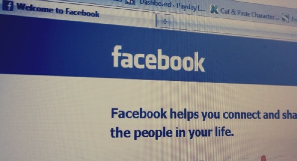 Facebook, come scoprire se una persona è connessa