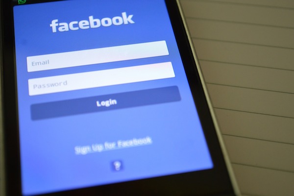 Come cancellare la cronologia di Facebook sul cellulare