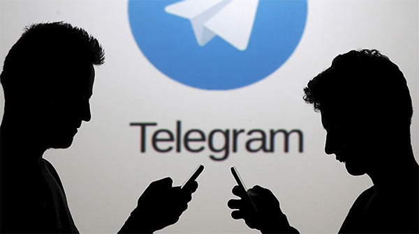 Telegram risponde a Whatsapp: news sull'aggiornamento per iPhone 4.2